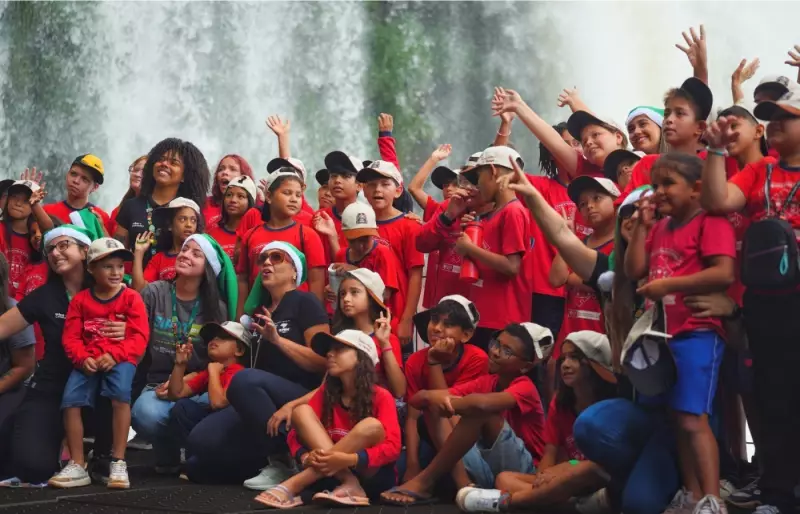 Cataratas do Bem: 140 crianças de Foz do Iguaçu vivem dia mágico no Parque Nacional