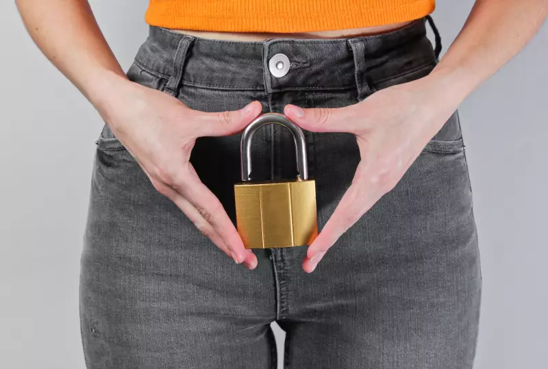 Celibato Voluntário: Quando a Escolha Esconde Desespero e Fuga das Relações