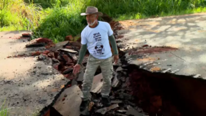 Chuvas intensas interditam rodovias e causam transtornos em Tambaú, SP
