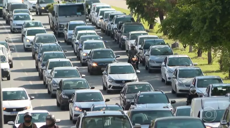 CNH renovada automaticamente: governo premia motoristas sem multas