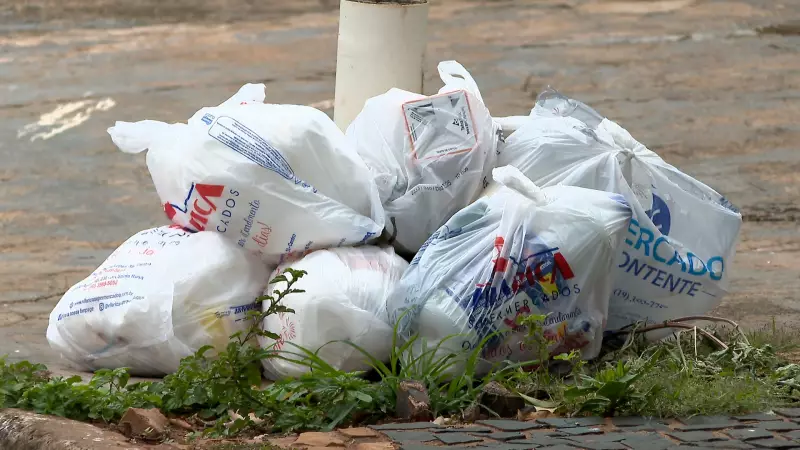 Coleta de lixo é suspensa em Porto Ferreira após rescisão de contrato