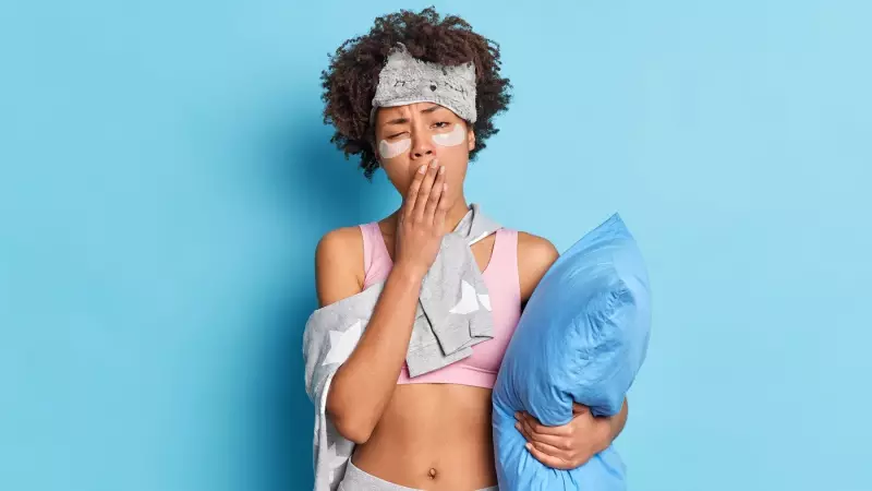 Como recuperar o sono após as festas: nutricionista dá dicas essenciais