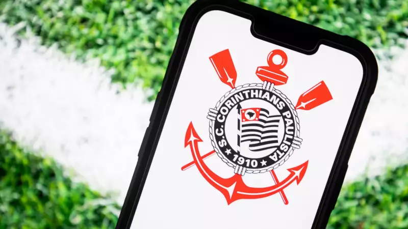 Corinthians mira corte de 30% nos custos do futebol com Marcelo Paz