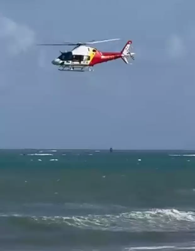 Corpo de adolescente de 14 anos é encontrado após afogamento na praia da Jatiúca, em Maceió