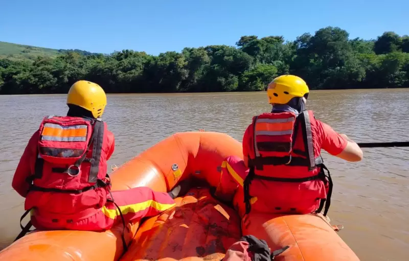 Corpo de homem que tentou salvar crianças é encontrado no Rio Ivaí após três dias de buscas