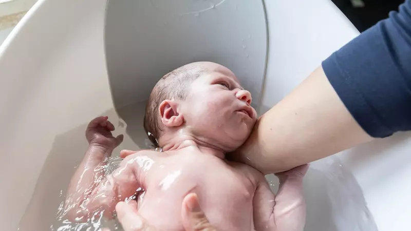 Cuidados essenciais com a pele do recém-nascido: guia para pais de primeira viagem