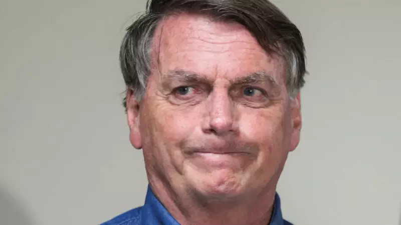 Defesa de Bolsonaro pede inclusão em programa de remição de pena pela leitura