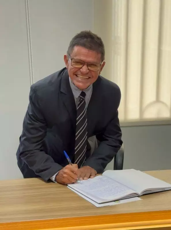 Delegado Francisco Araújo assume vaga na Câmara de Boa Vista após aposentadoria