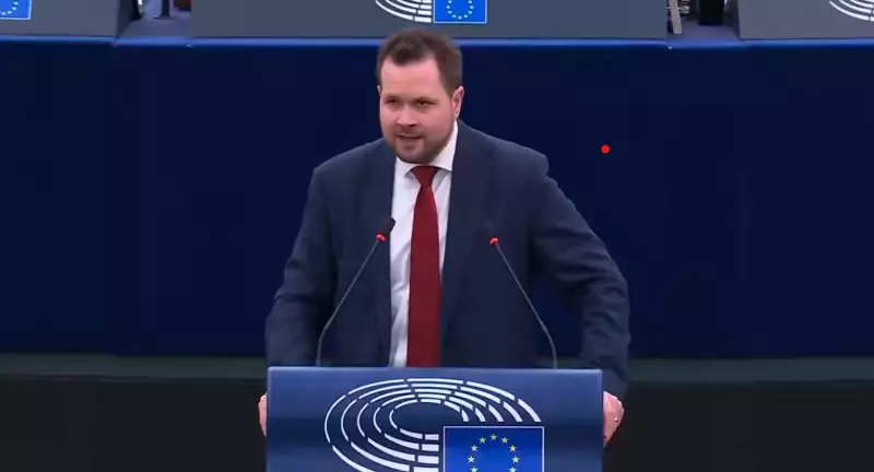 Deputado dinamarquês xinga Trump no Parlamento Europeu em discurso sobre Groenlândia