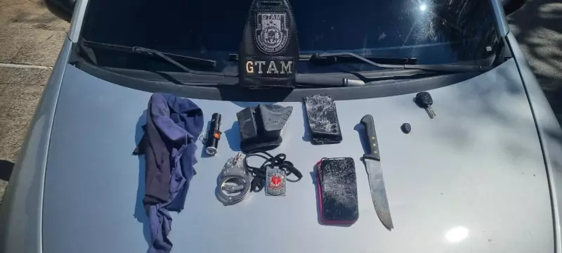 Dupla é presa após sequestrar mulher em Caçapava e fugir pela Dutra até São José dos Campos