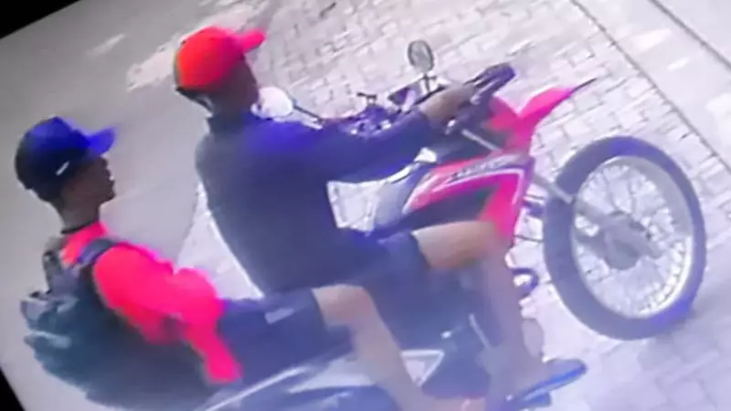 Dupla armada assalta supermercado e posto de gasolina em Caxias no mesmo dia