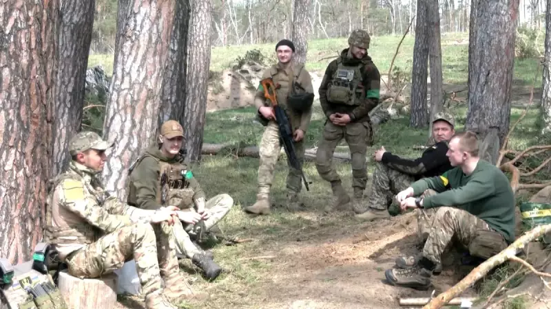 Encontro trilateral entre Rússia, Ucrânia e EUA busca diálogo para fim da guerra no Leste Europeu