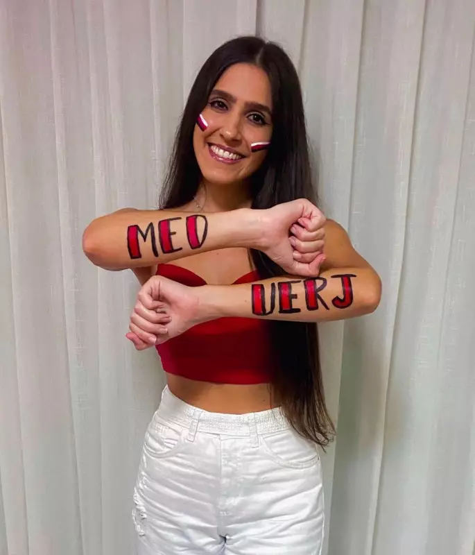 Estudante de medicina em estado vegetativo após cirurgia: família aguarda avanços em 2026