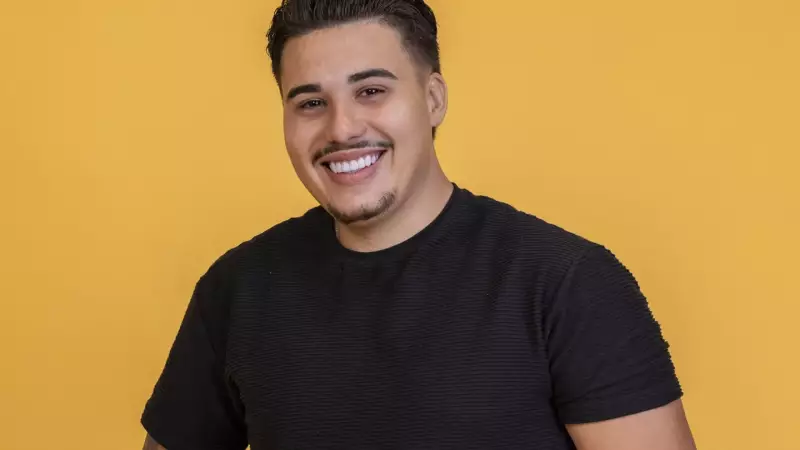 Ex-BBB Pedro Espíndola é internado em clínica psiquiátrica no Paraná após acusações