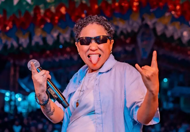 Festa da Luz 2026 em Guarabira, PB, começa com Raquel dos Teclados e atrai multidão