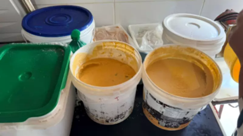 Fiscalização interdita bar e autua três estabelecimentos em praias da Paraíba