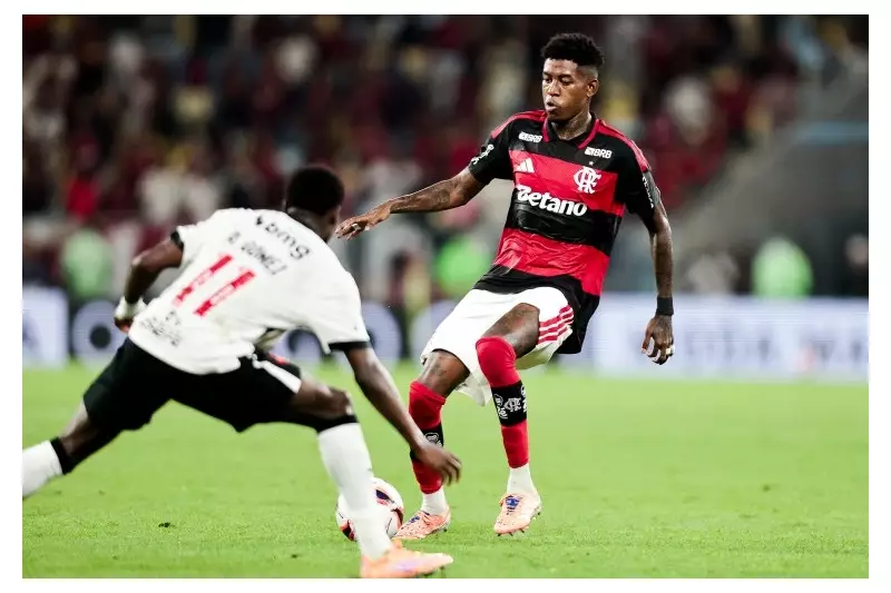 Flamengo vence Vasco por 1 a 0 na estreia do elenco principal no Cariocão 2026