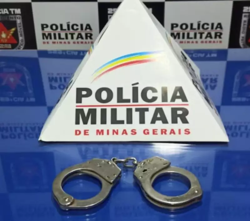 Foragido por homicídio é preso nu em surto psicótico em Santa Fé de Minas