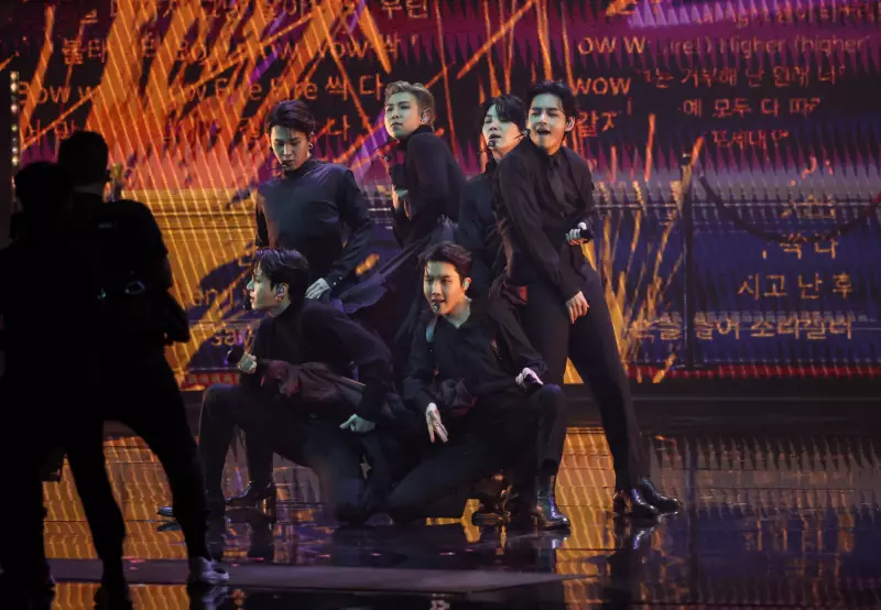 Fãs do BTS acampam em SP por ingressos após hiato militar e turnê mundial