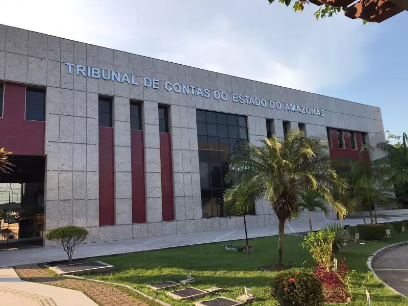 Funcionária deficiente auditiva denuncia importunação sexual no TCE-AM por mais de um ano
