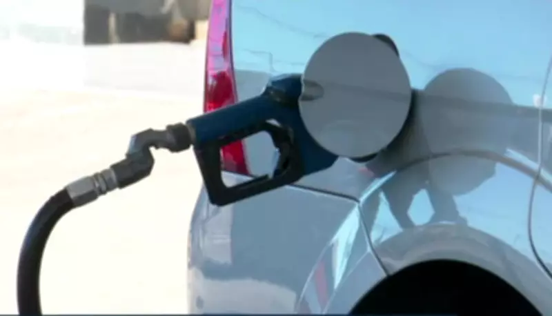 Gasolina sobe no Ceará mesmo com redução da Petrobras; Fortaleza tem alta de R$ 0,30