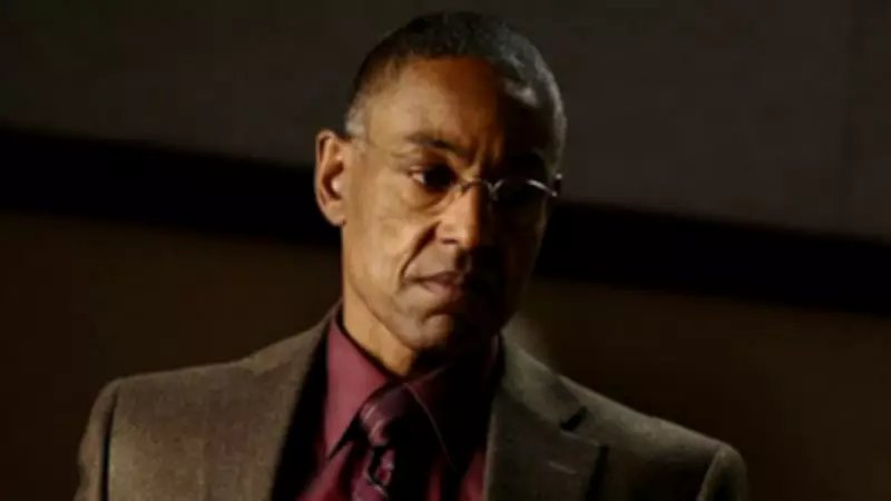 Giancarlo Esposito, de Breaking Bad, pede revolução após morte de enfermeiro nos EUA