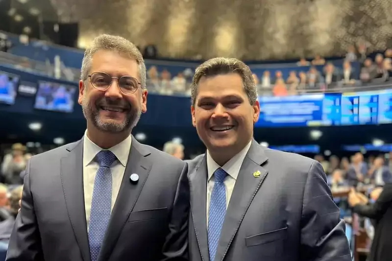 Governador do Amapá, Clécio Luís, se filia ao União Brasil com apoio de Alcolumbre