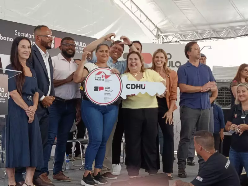 Governador entrega 1.075 moradias em Cubatão com investimento de R$ 223,9 milhões