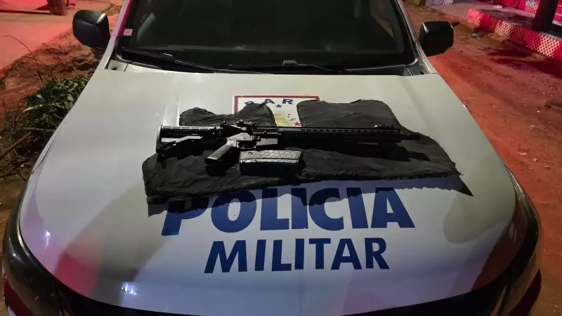 Homem com tornozeleira eletrônica é preso com fuzil AR-15 em Santarém