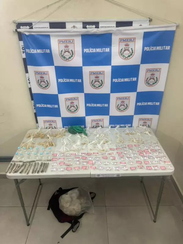 Homem de 46 anos é preso com drogas em Volta Redonda, no RJ