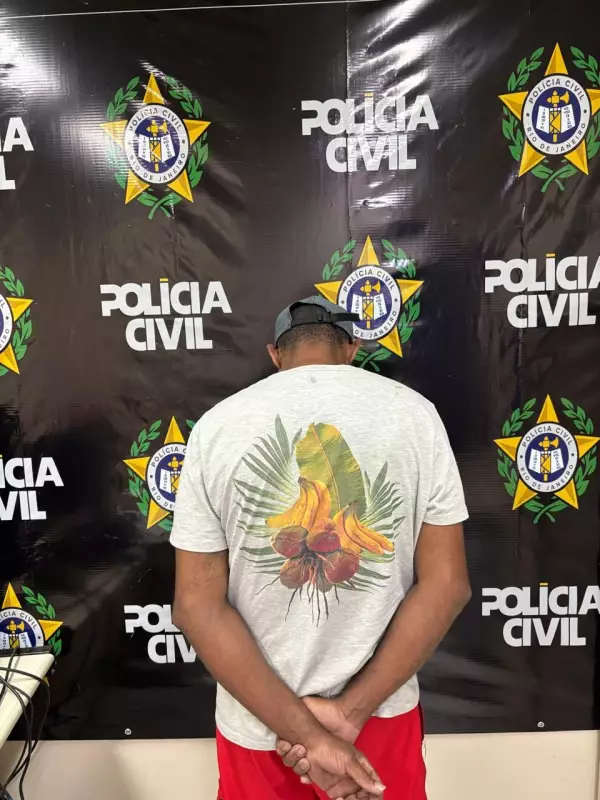 Homem foragido há 16 anos por homicídio é preso em Cabo Frio após monitoramento policial