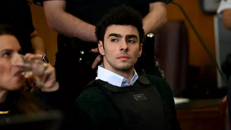 Homem se passa por agente do FBI para libertar preso em Nova York usando cortador de pizza