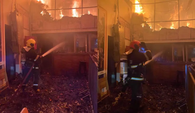 Incêndio destrói parte do tradicional Bar Caldeira em Manaus na madrugada de domingo