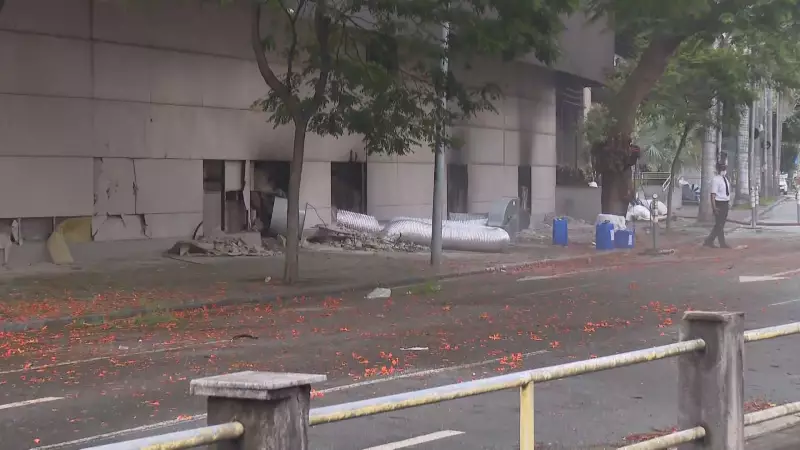 Incêndio no Shopping Tijuga: 2 mortos e Avenida Maracanã interditada no 4º dia