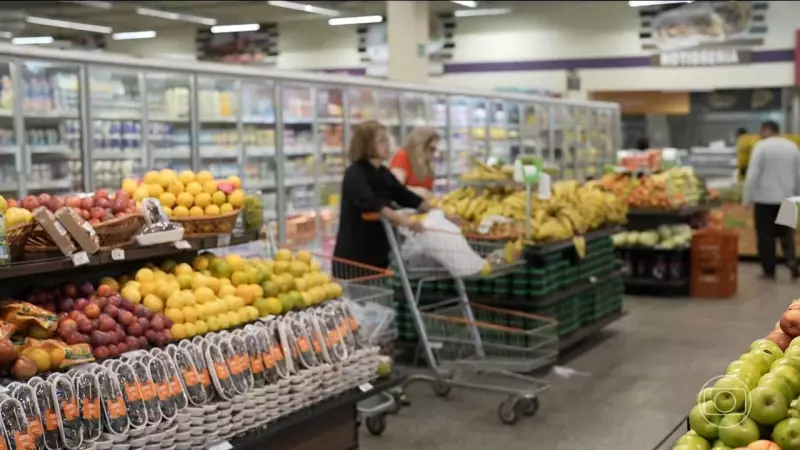 IPCA 2025 fecha em 4,26%, menor inflação em sete anos