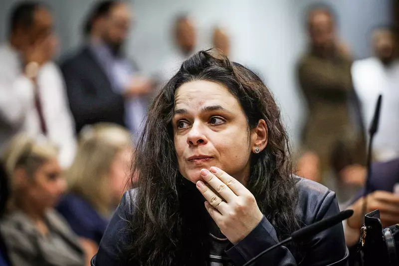 Janaina Paschoal critica governo após vitória de Wagner Moura no Globo de Ouro