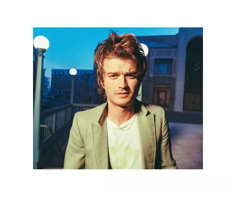 Joe Keery, de Stranger Things, supera Taylor Swift no Spotify após 78 dias