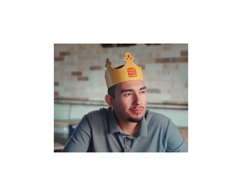 Jovem abandonado em trilha vira garoto-propaganda do Burger King