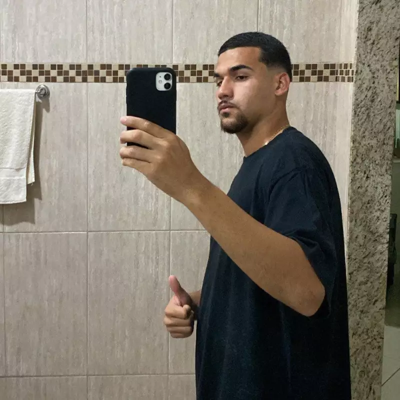 Jovem de 20 anos morre em colisão entre moto e caminhão na BR-356 em São João da Barra