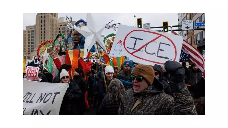 Juíza restringe ações do ICE em Minneapolis após morte de manifestante