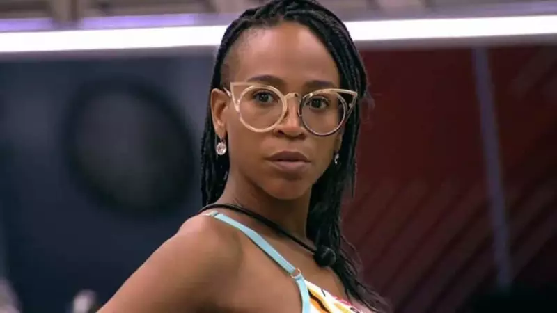 Karol Conká descarta volta ao BBB 26 e revela plano para reality daqui 20 anos