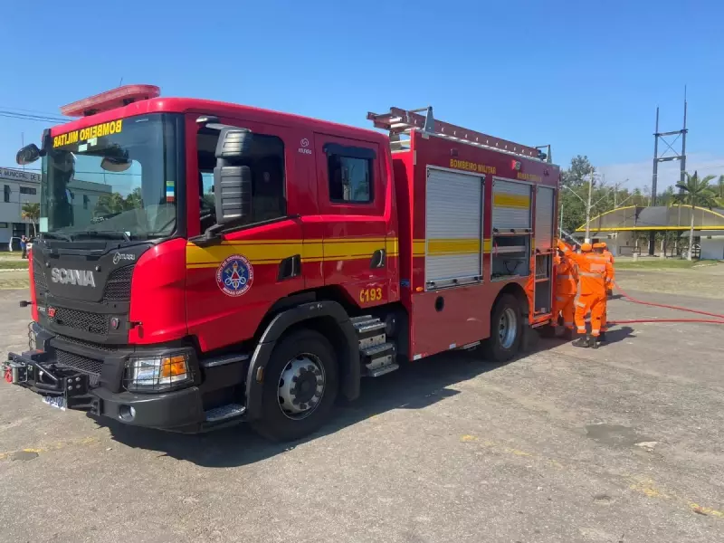 Laje desaba em tonearia de Contagem e deixa duas vítimas com suspeita de traumatismo craniano