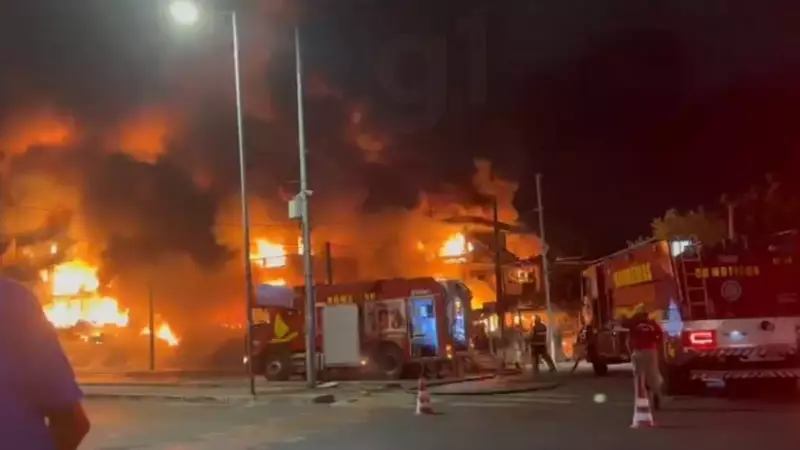 Laudo aponta bomba pirotécnica como causa de incêndio que destruiu sucata histórica em Fortaleza