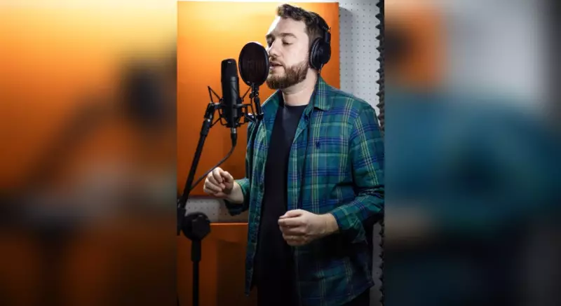 Locutor de Jundiaí vence prêmio 'Oscar da Voz' em Los Angeles