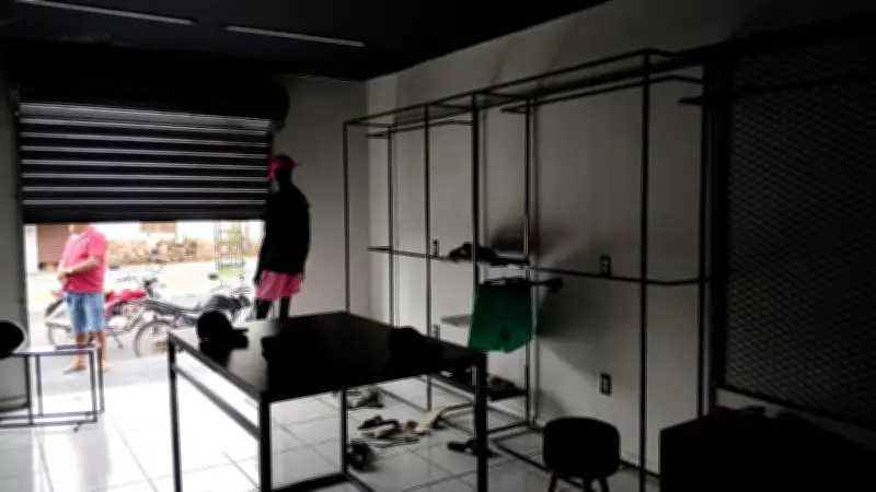 Loja de roupas masculinas sofre segundo arrastão em Monsenhor Gil, Piauí, com prejuízo de R$ 20 mil