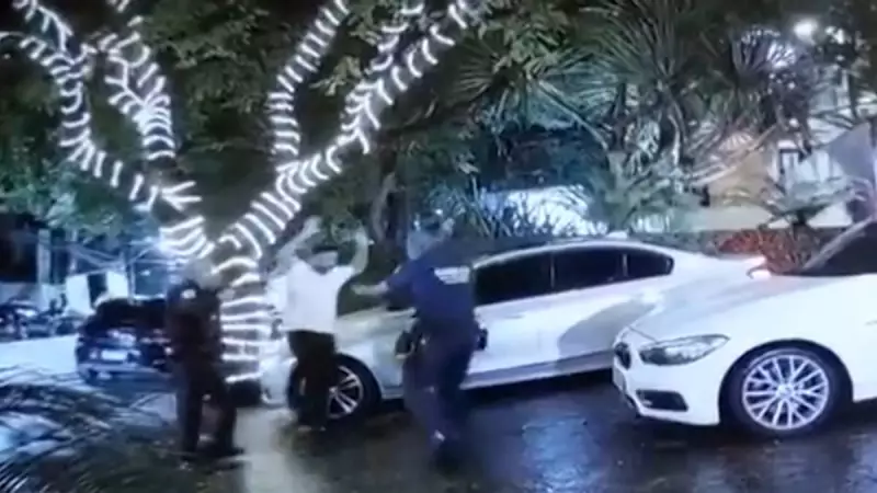 Médico é denunciado por matar dois colegas após discussão em restaurante na Grande SP