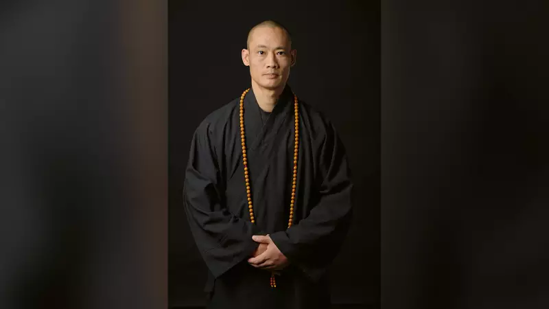 Monge Shaolin alemão: 'Só a introspecção preenche o vazio interior'