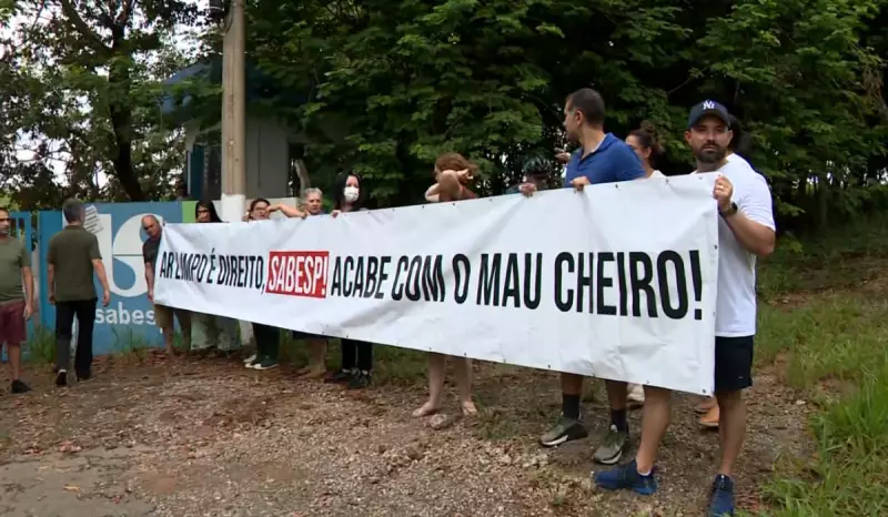 Moradores de Hortolândia protestam contra mau cheiro de estação da Sabesp