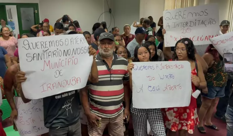 Moradores de Iranduba protestam na Defensoria Pública por solução para lixão e aterro sanitário