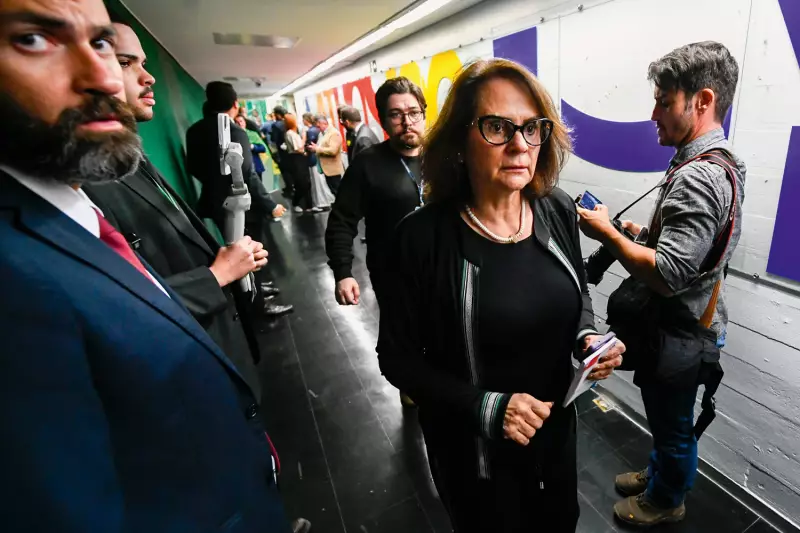 Moraes dá 5 dias para PGR opinar sobre pedidos de Damares e defesa de Bolsonaro